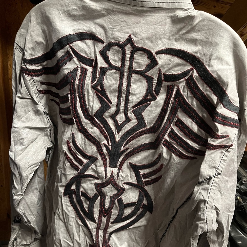 Roar mens shirt